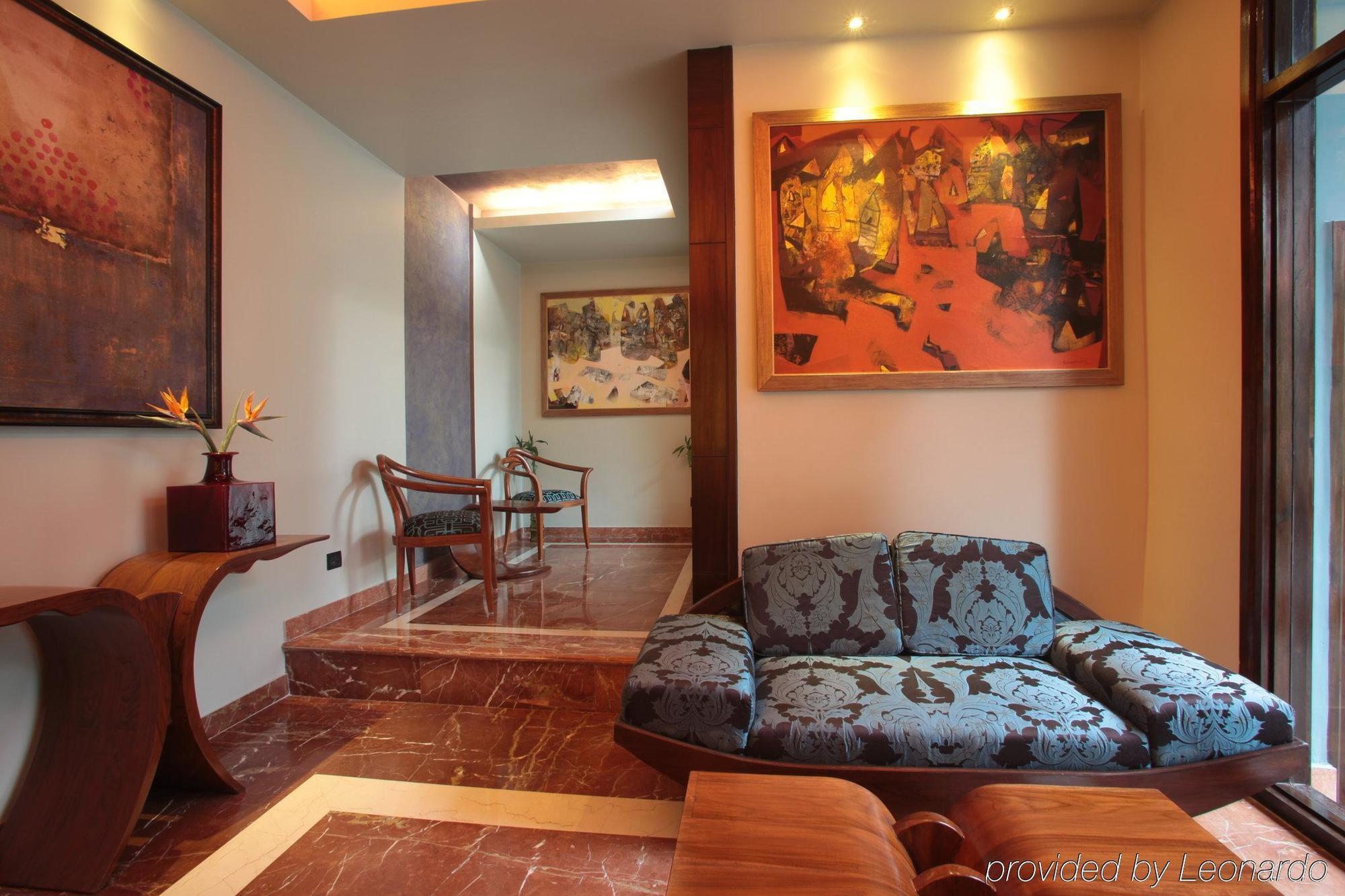 Hotel Justa Mg Road Bengalúr Interiér fotografie
