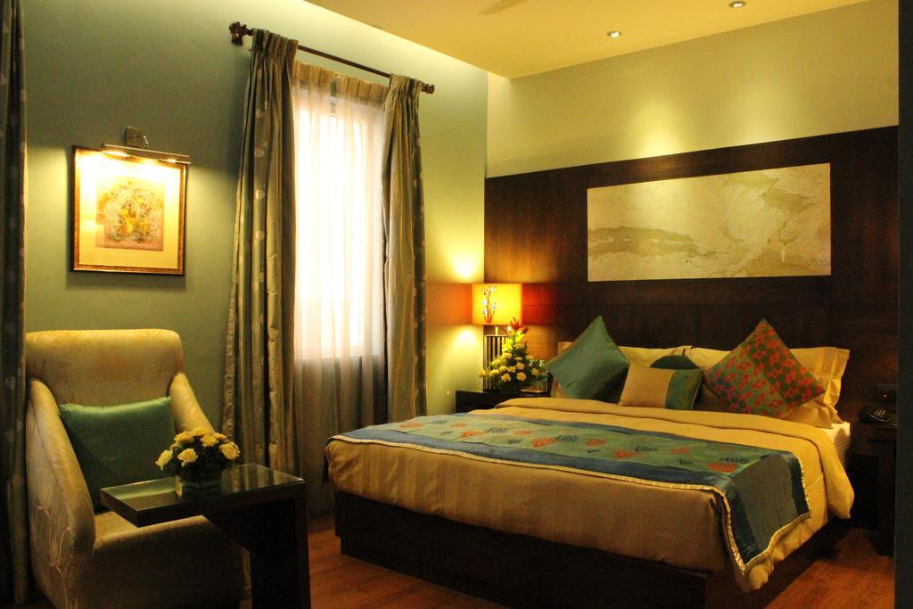 Hotel Justa Mg Road Bengalúr Exteriér fotografie